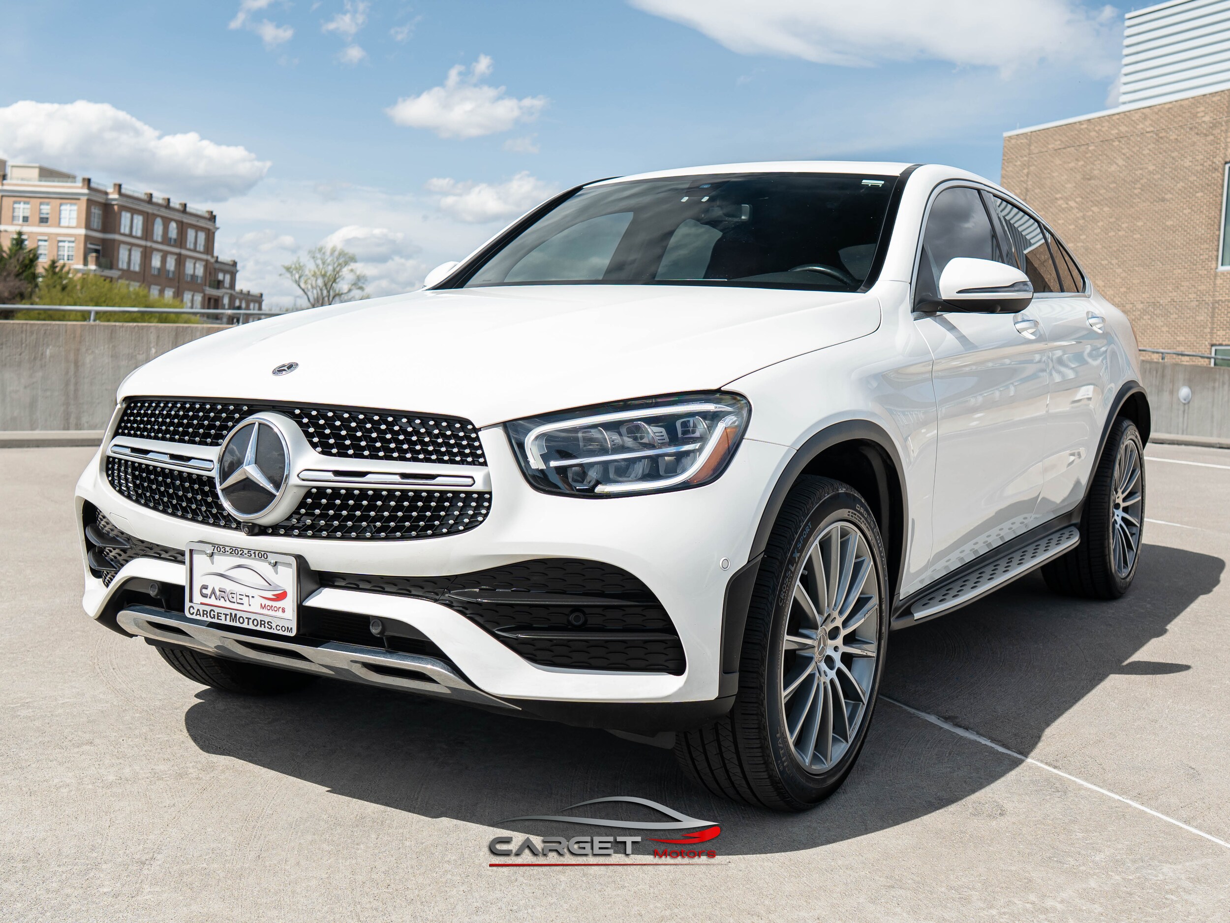2021 Mercedes Benz GLC 300 4MATIC photo 3