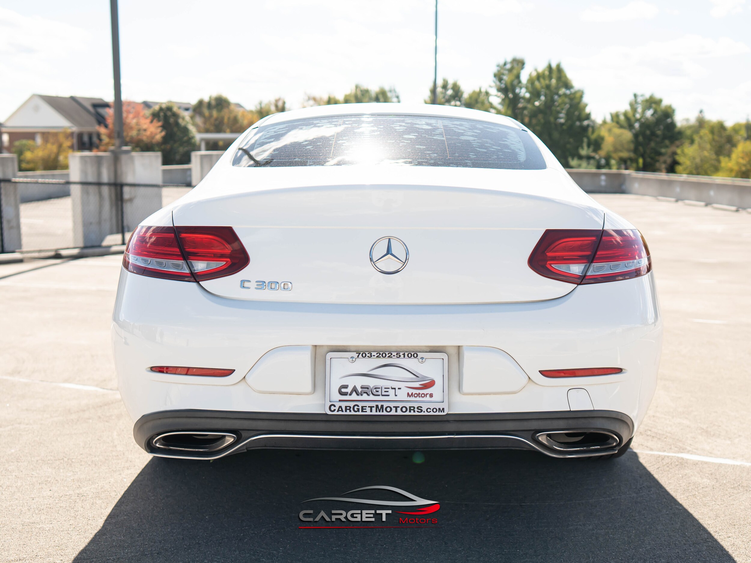 2018 Mercedes Benz C 300 photo 3