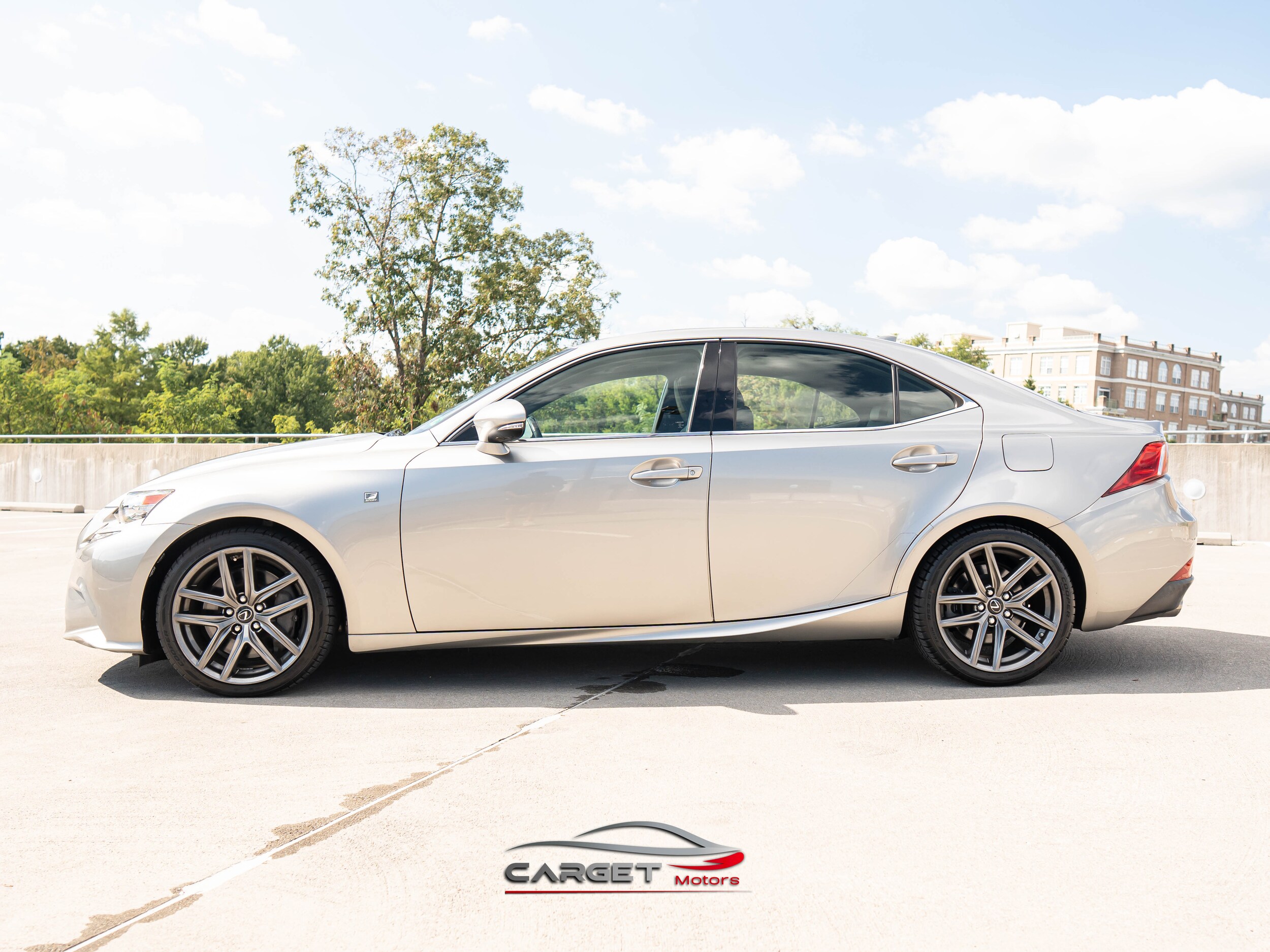 2016 Lexus IS 300 photo 2