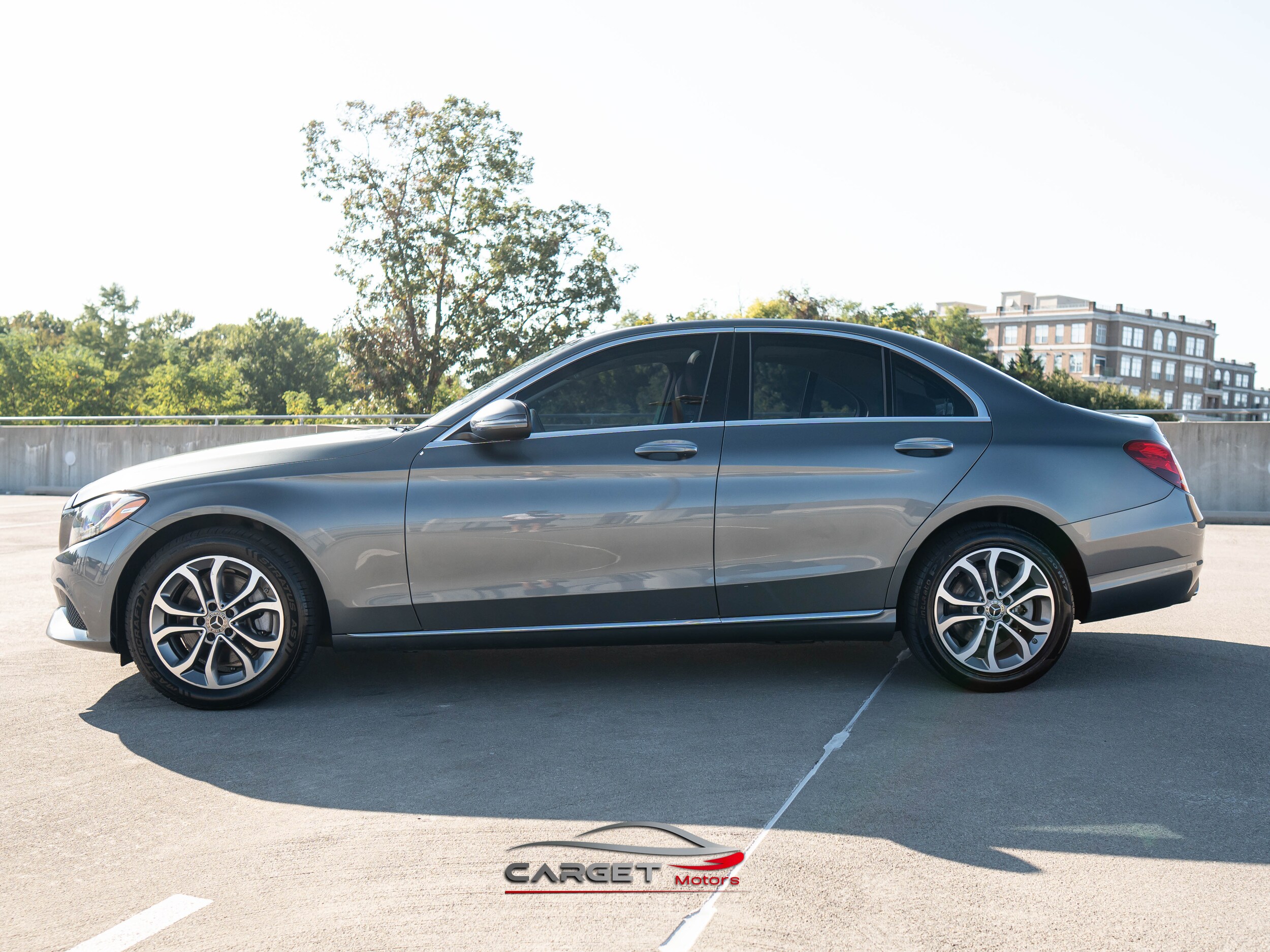 2018 Mercedes Benz C 300 4MATIC photo 4