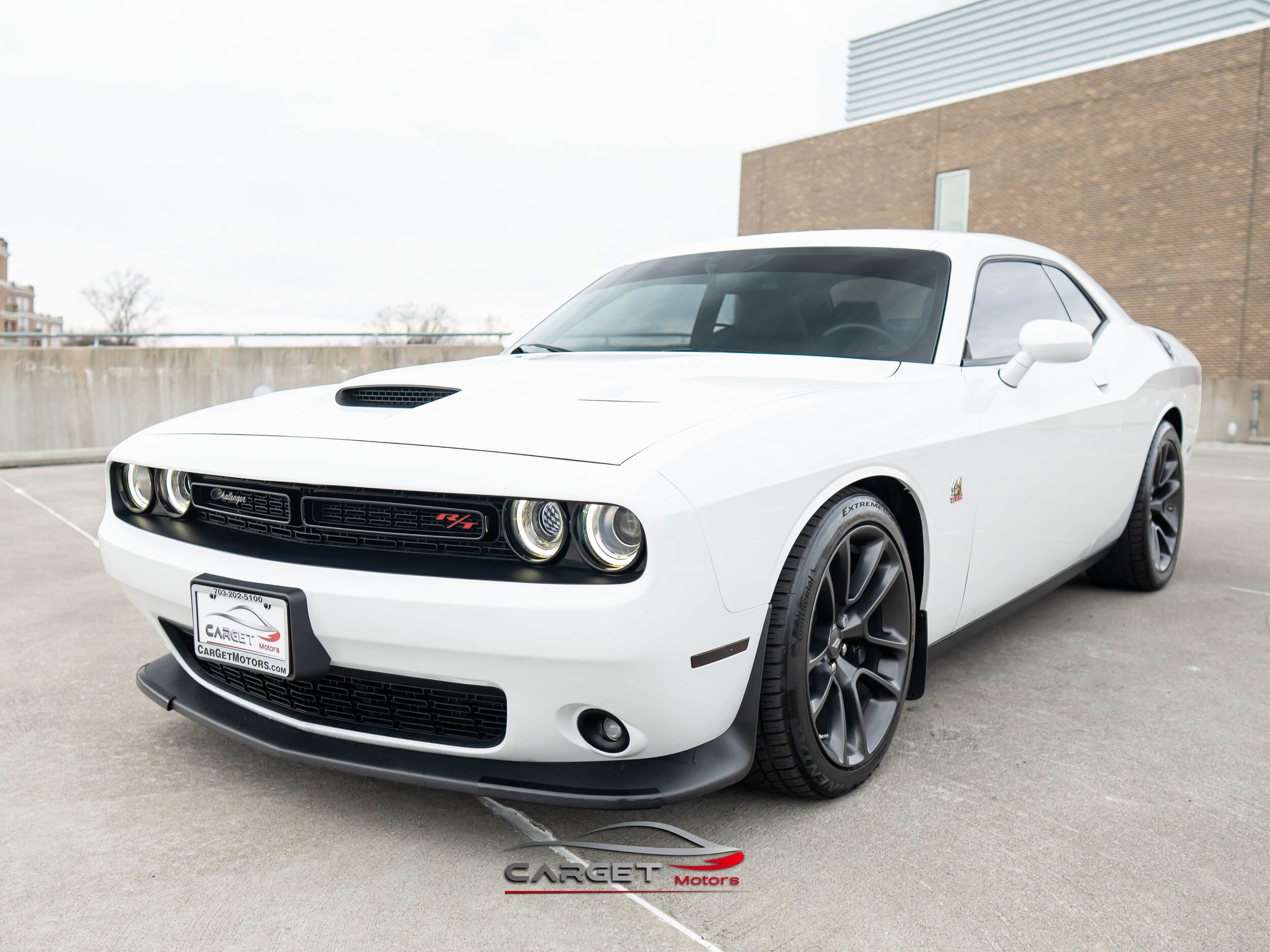 2021 Dodge Challenger R/T Scat Pack photo 3