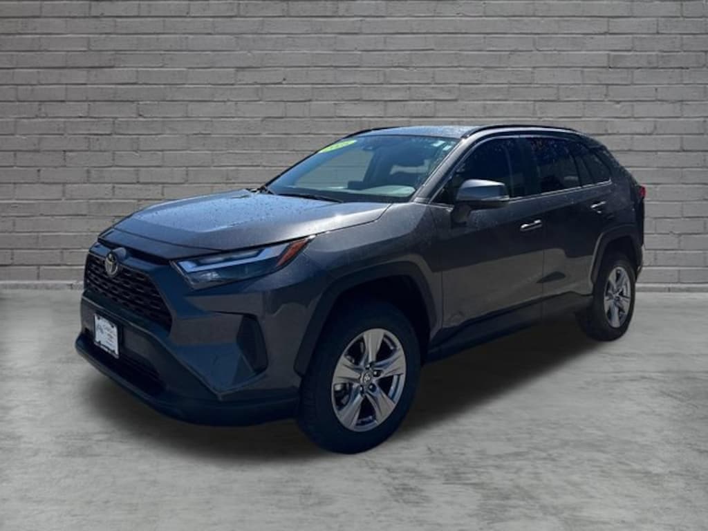 Used 2025 Toyota RAV4 XLE