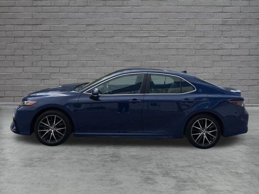 Used 2024 Toyota Camry SE