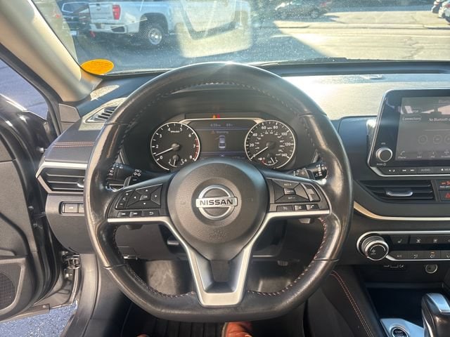 2022 Nissan Altima SR - Photo 14