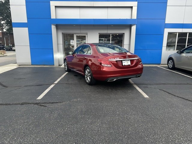2017 Mercedes Benz C 300 4MATIC photo 4