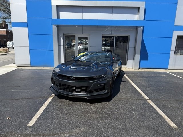 Used 2023 Chevrolet Camaro 1SS with VIN 1G1FF3D7XP0114687 for sale in Putnam, CT