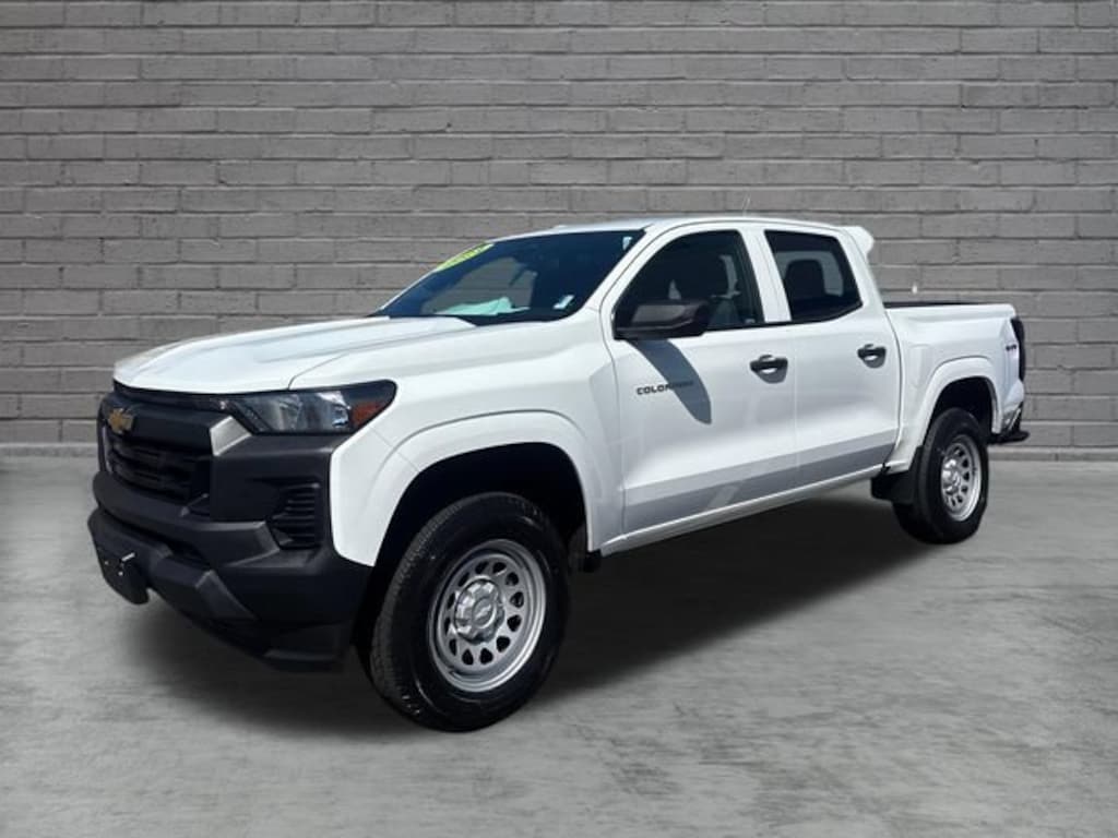 Used 2024 Chevrolet Colorado WT Truck