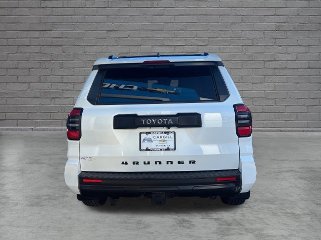 2025 Toyota 4Runner SR5 - Photo 6
