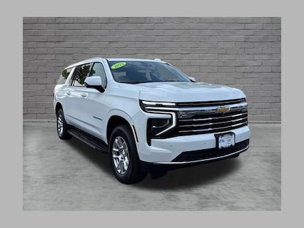 2025 Chevrolet Suburban LT SUV
