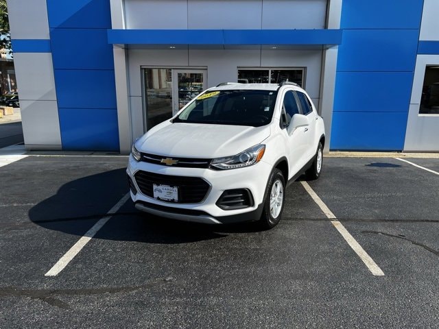 Used 2019 Chevrolet Trax LT with VIN 3GNCJPSB1KL241189 for sale in Putnam, CT