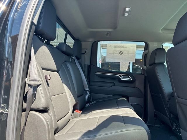2025 Chevrolet Silverado 1500 LT - Photo 20