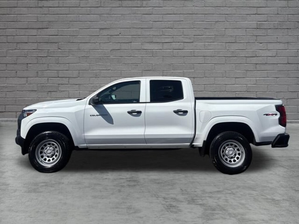 Used 2024 Chevrolet Colorado WT Truck