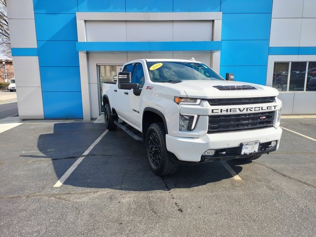 2023 Chevrolet Silverado 2500HD LTZ photo 3