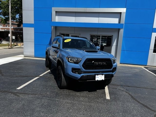 Used 2018 Toyota Tacoma TRD Pro with VIN 5TFCZ5AN4JX140961 for sale in Putnam, CT