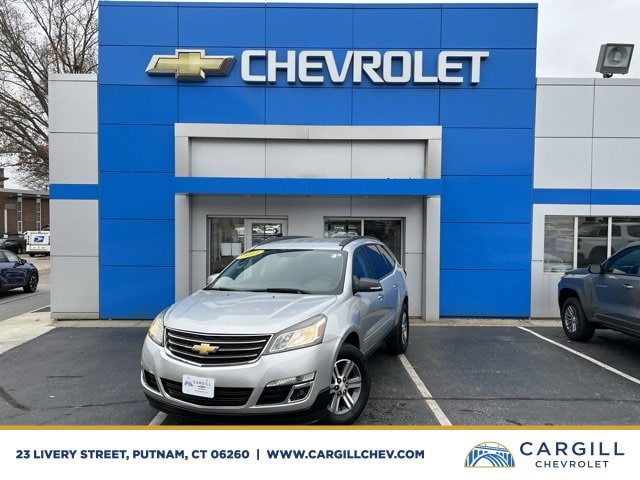 2017 Chevrolet Traverse 2LT's photo