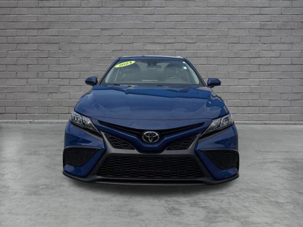 Used 2024 Toyota Camry SE