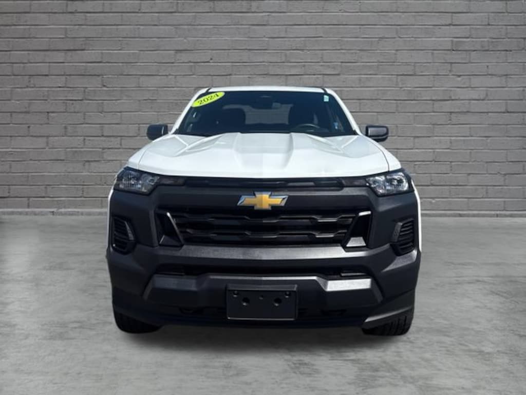 Used 2024 Chevrolet Colorado WT Truck