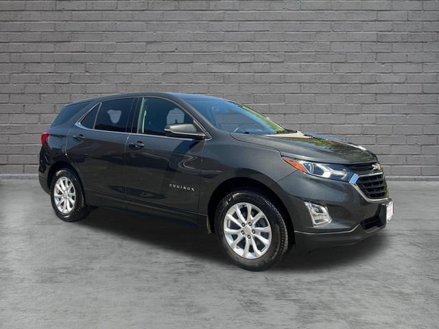Used 2019 Chevrolet Equinox LT with VIN 2GNAXUEV8K6252169 for sale in Putnam, CT