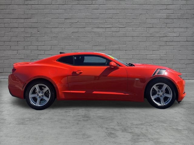 2019 Chevrolet Camaro 1LT - Photo 8