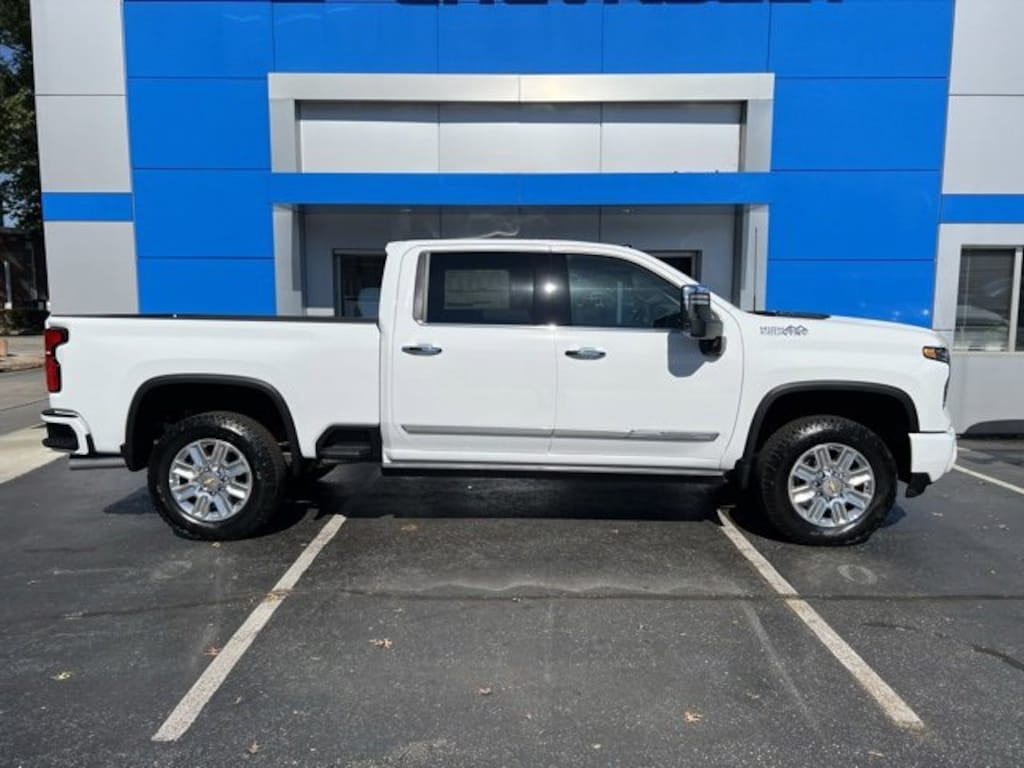 New 2025 Chevrolet Silverado 2500 HD High Country Truck