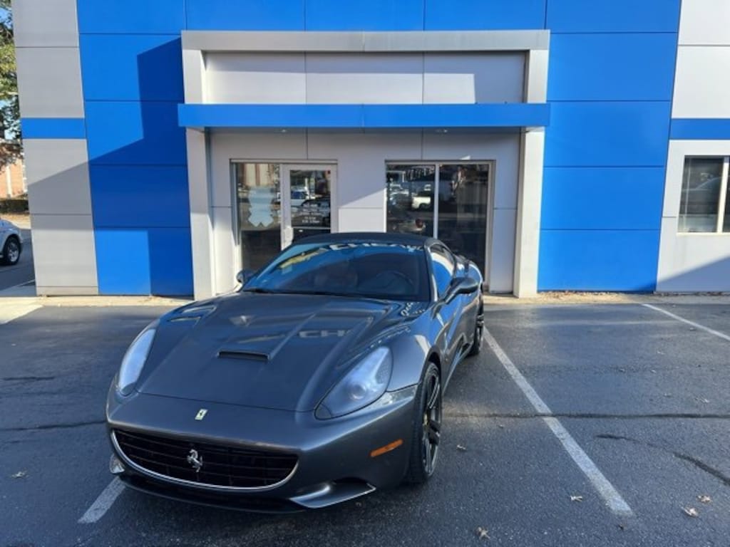 Used 2010 Ferrari California