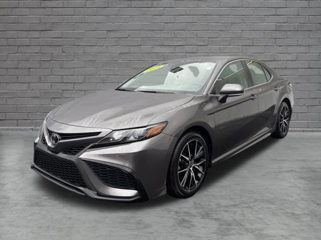 Used 2024 Toyota Camry SE Sedan
