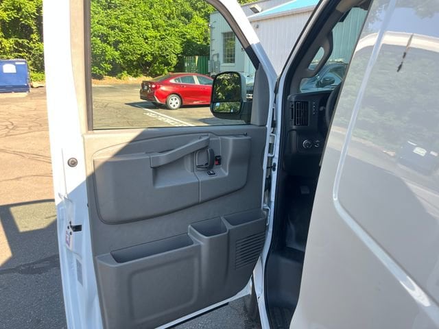 2026 Chevrolet Express Cargo Work Van - Photo 13