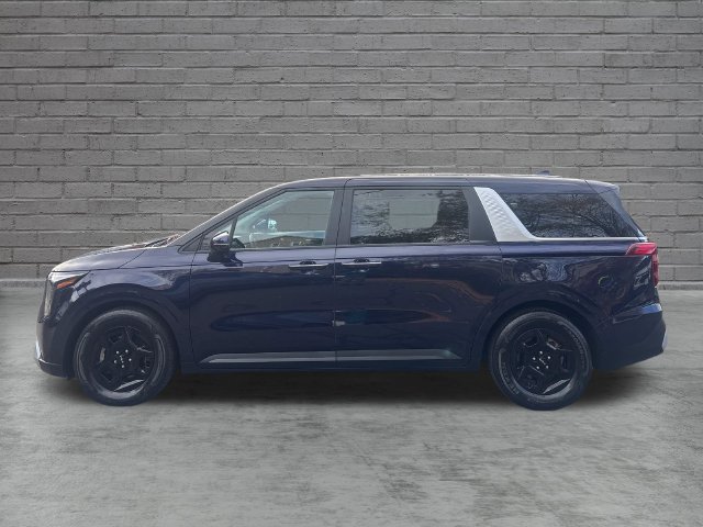Used 2025 Kia Carnival LXS