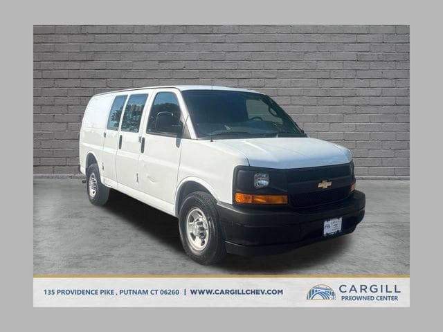 2017 Chevrolet Express 2500 Work Van HD's photo