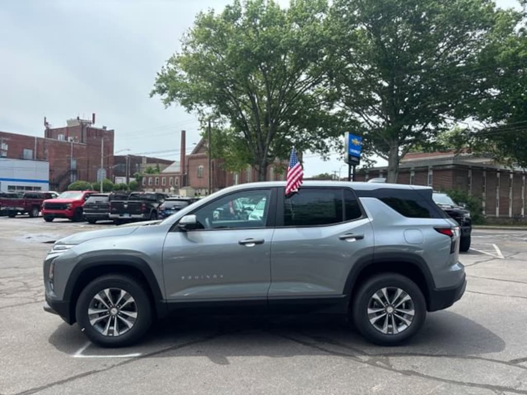 New 2026 Chevrolet Equinox LT SUV