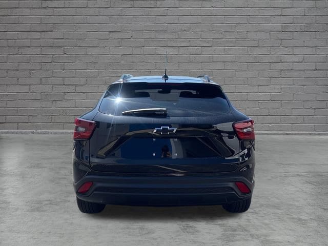 2026 Chevrolet Trax LT - Photo 6
