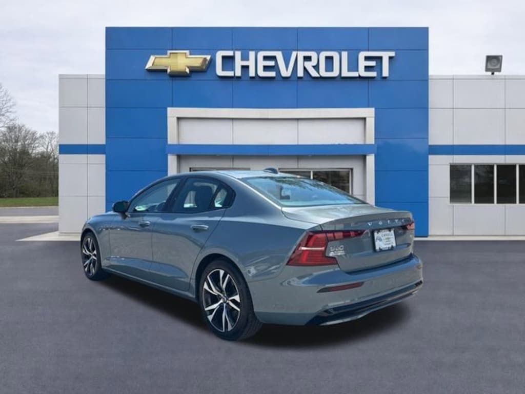 Used 2024 Volvo S60 B5 Core Dark Theme Sedan