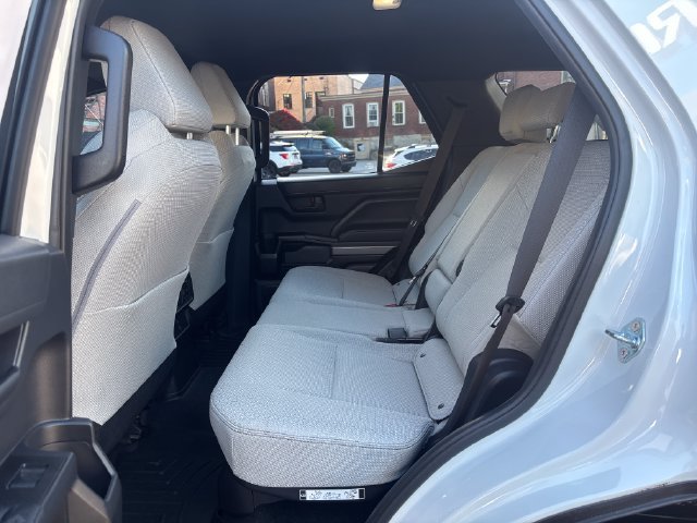 2025 Toyota 4Runner SR5 - Photo 22