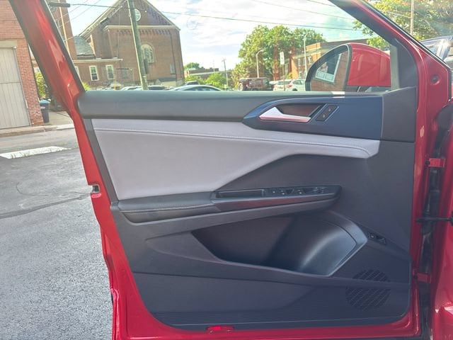 2024 Volkswagen Taos SE - Photo 13