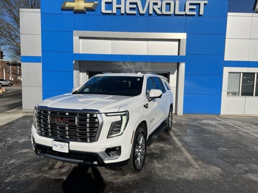 Used 2025 GMC Yukon XL Denali SUV