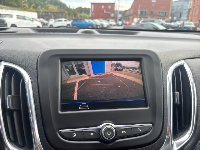 2021 Chevrolet Equinox LT - Photo 18
