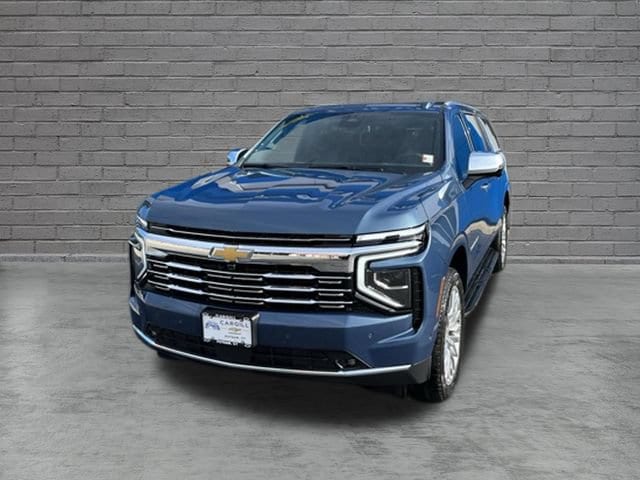 2025 Chevrolet Suburban Premier - Photo 3