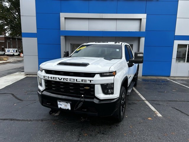 2020 Chevrolet Silverado 2500HD Custom photo 2