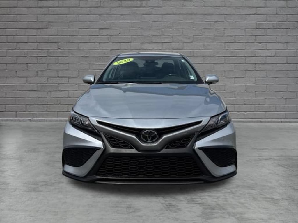 Used 2023 Toyota Camry SE