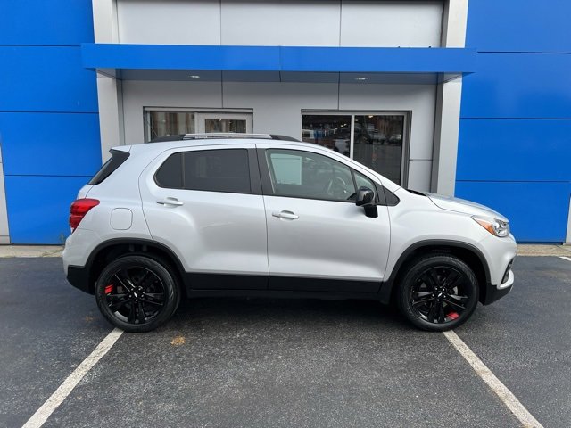 2022 Chevrolet Trax LT photo 3