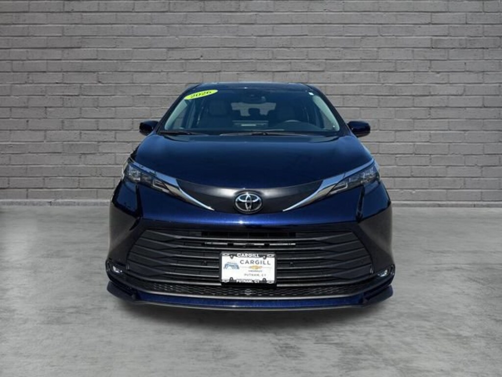 Used 2026 Toyota Sienna XLE