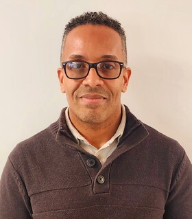 Staff member Moises Quinones from ID_47786b0db8ef