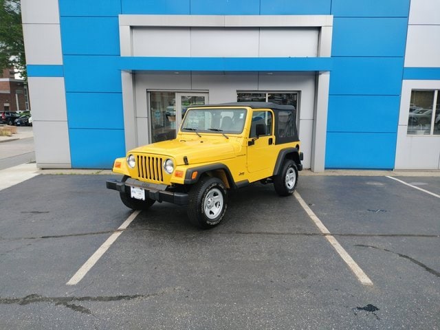 Used 2002 Jeep Wrangler SE with VIN 1J4FA29P92P761259 for sale in Putnam, CT