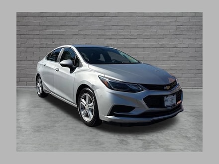 2017 Chevrolet Cruze LT Car