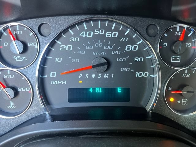 2026 Chevrolet Express Cargo Work Van - Photo 18
