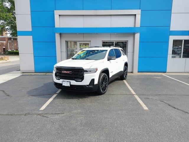 Used 2022 GMC Acadia SLE with VIN 1GKKNRL4XNZ122871 for sale in Putnam, CT