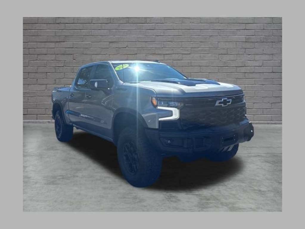 Used 2024 Chevrolet Silverado 1500 ZR2 Truck