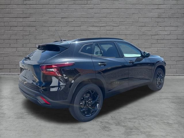 2026 Chevrolet Trax LT - Photo 7