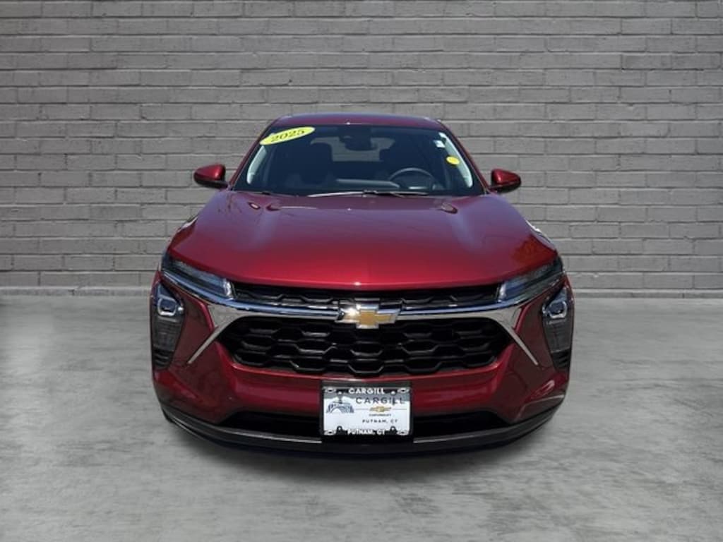 Used 2025 Chevrolet Trax LS SUV