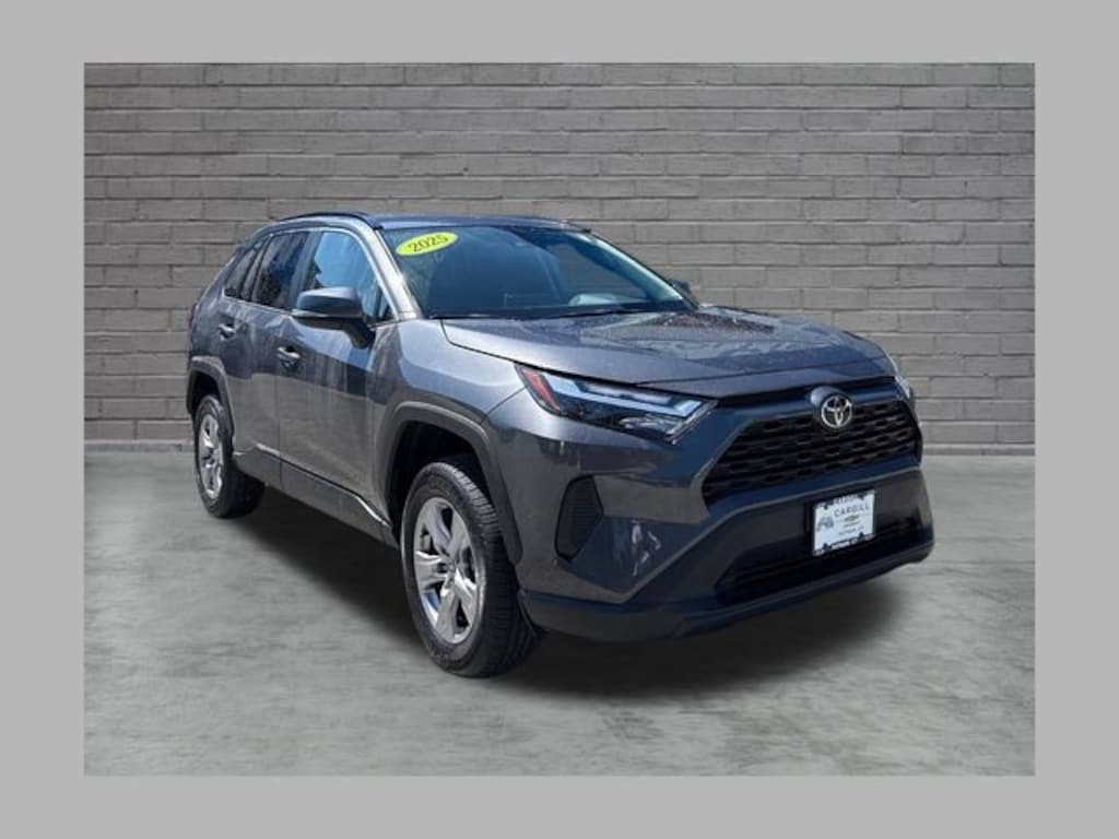Used 2025 Toyota RAV4 XLE